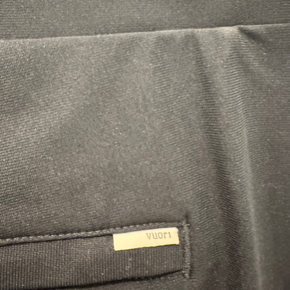 Vuori Wideleg Pant - Medium Short - Picture 4 of 4